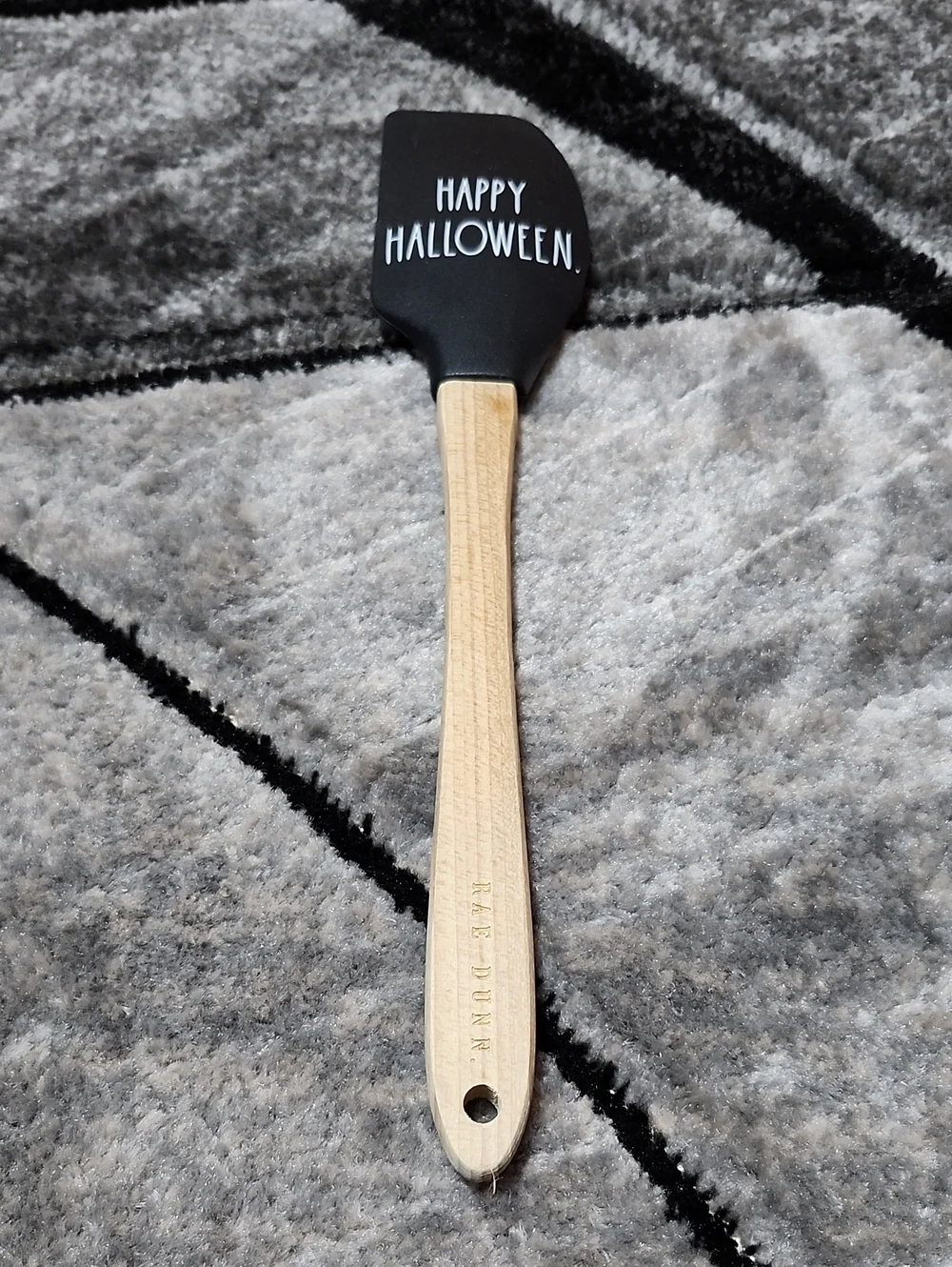 ENAMEL JACK-O-LANTERN BOWL & RAE DUNN HAPPY HALLOWEEN SPATULA BUNDLE